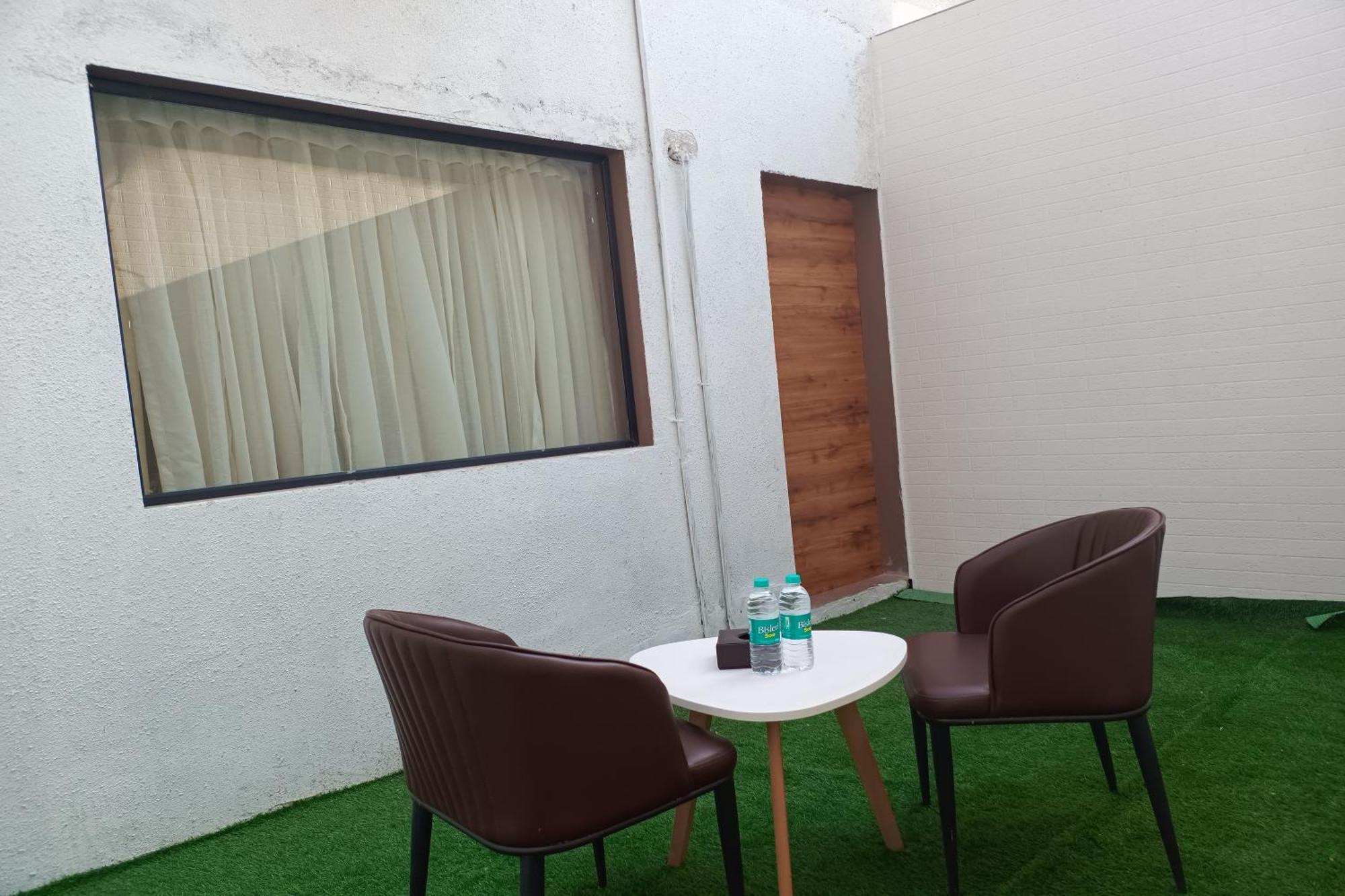 Madhav Residency Hotel & Banquet, Kalyan, Mumbai Екстер'єр фото